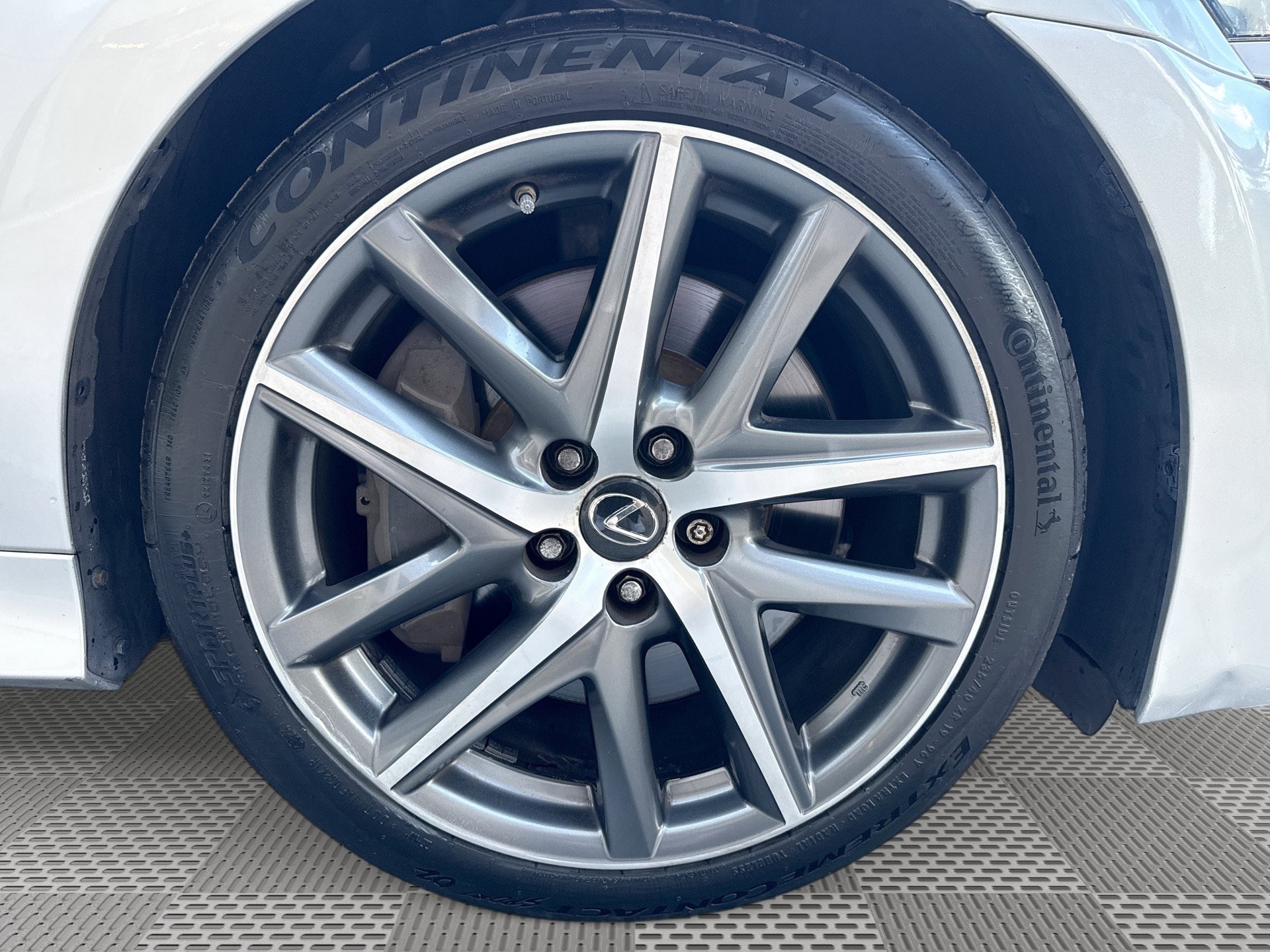 Used 2017 Lexus GS 350 F Sport RWD image 31
