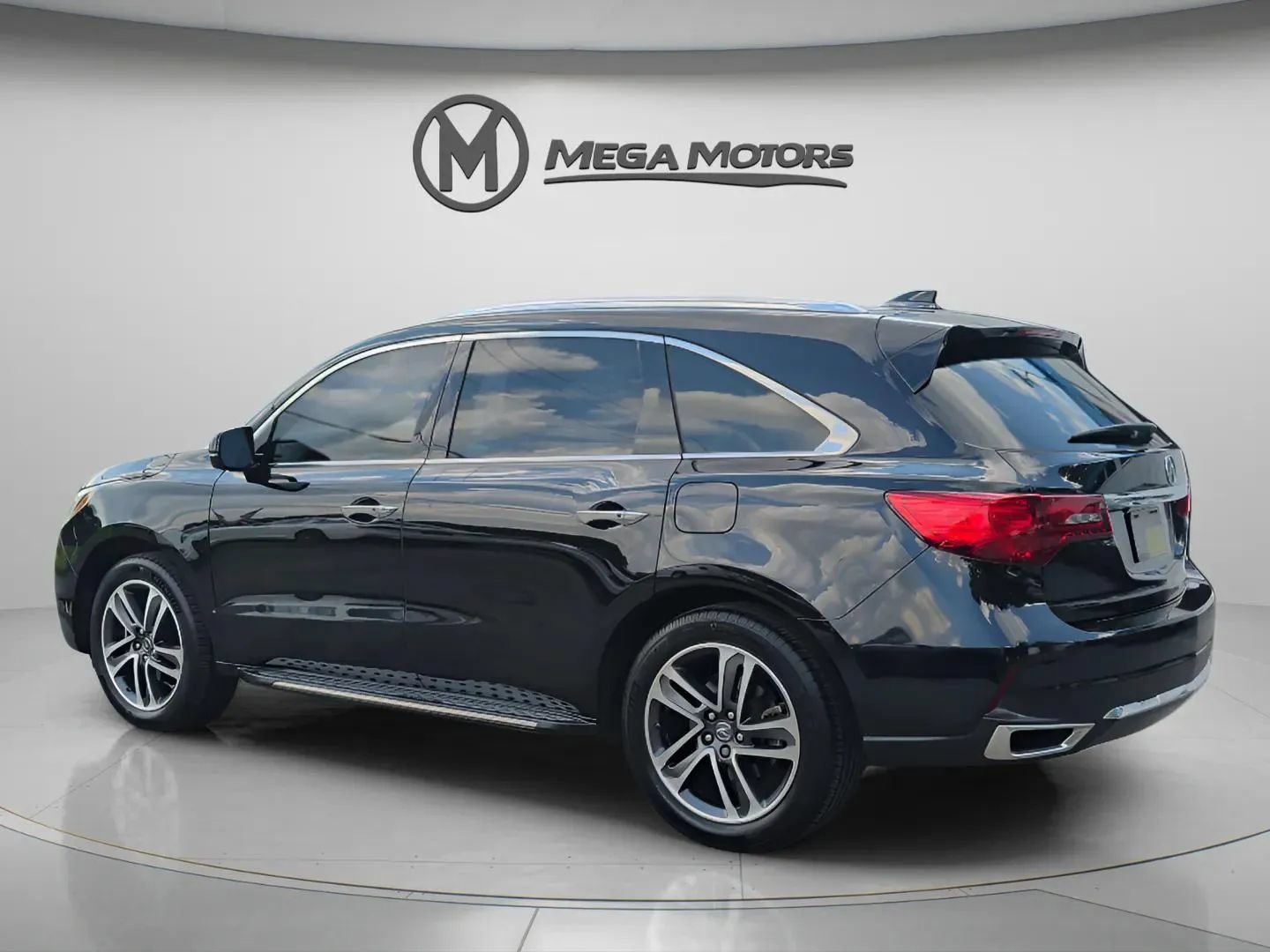 Used 2017 Acura MDX w/ Advance Package AWD/4WD image 4