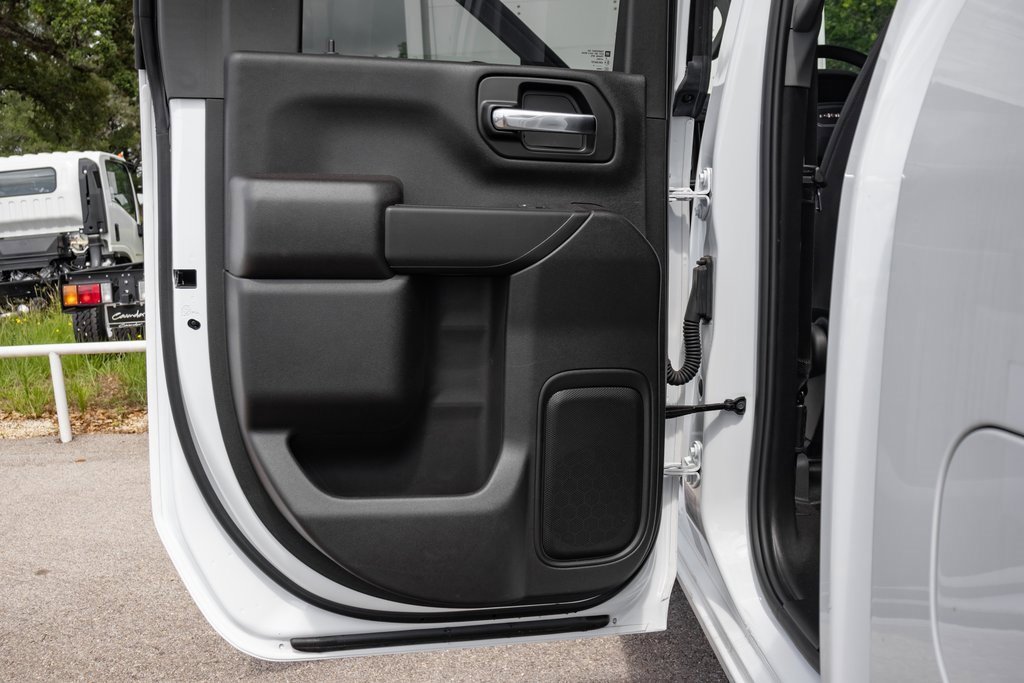 New 2024 GMC Sierra 3500 Pro w/ Convenience Package image 12