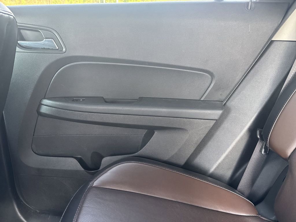 Used 2015 GMC Terrain SLT w/ Chrome Edition image 26