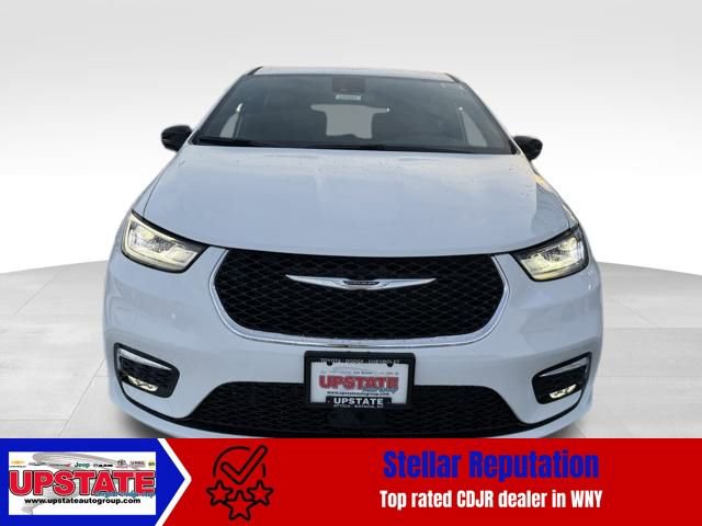 New 2026 Chrysler Pacifica Select image 4