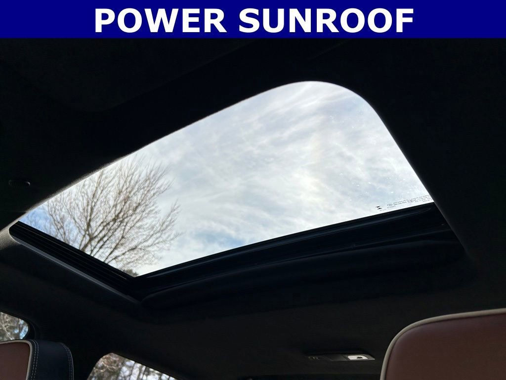 Certified 2025 GMC Sierra 2500 Denali Ultimate AWD/4WD image 2