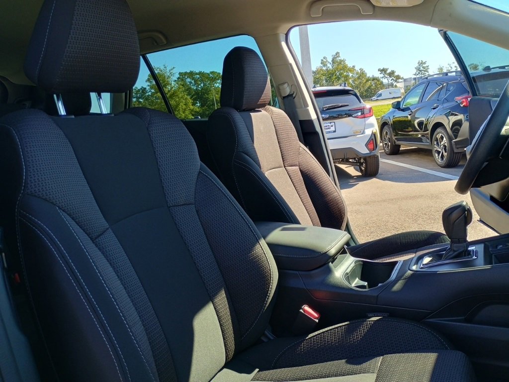 Certified 2025 Subaru Outback image 23