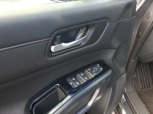 New 2026 Nissan Pathfinder SL FWD image 11