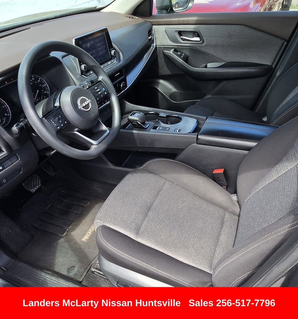 Used 2023 Nissan Rogue SV image 17