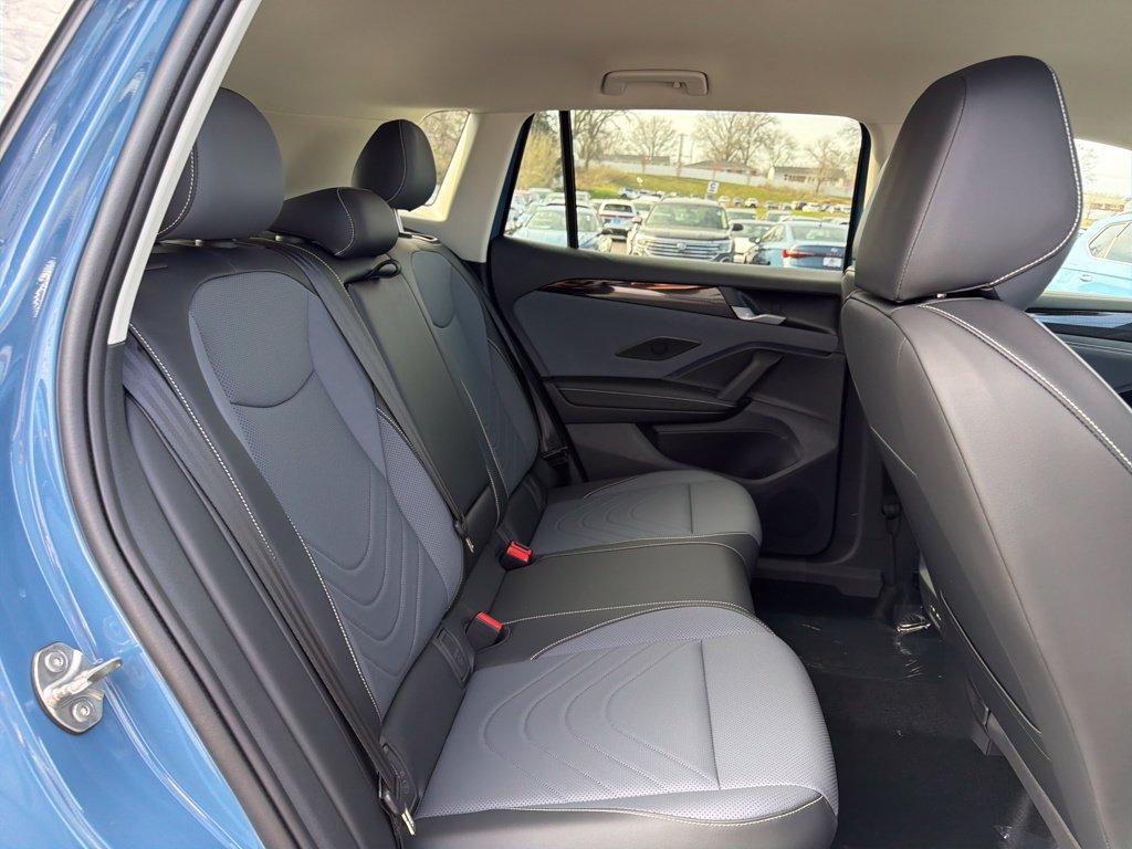 Used 2026 Volkswagen Tiguan SE AWD/4WD image 26