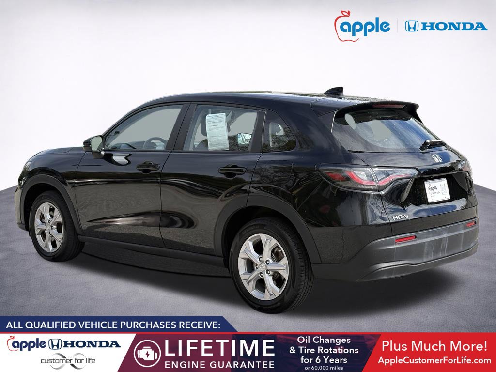 Used 2023 Honda HR-V LX image 4