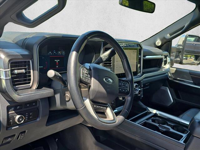 Used 2024 Ford F250 Platinum image 11