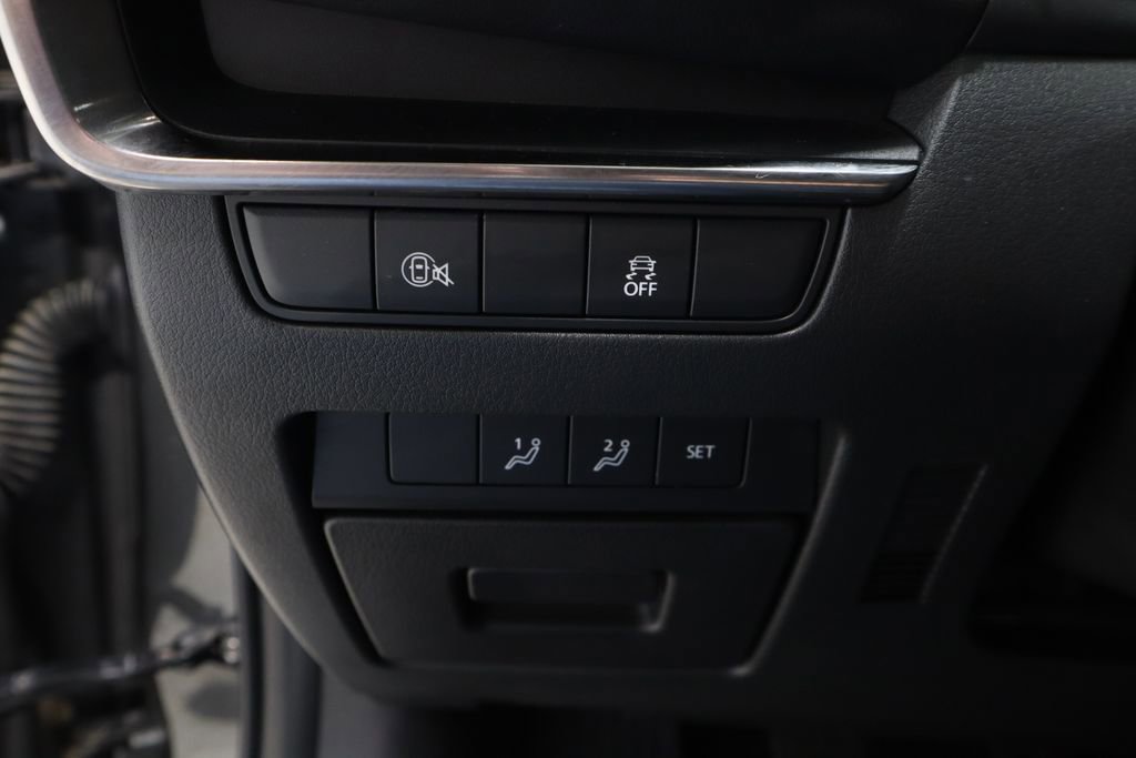 Used 2024 MAZDA MAZDA3 s image 28