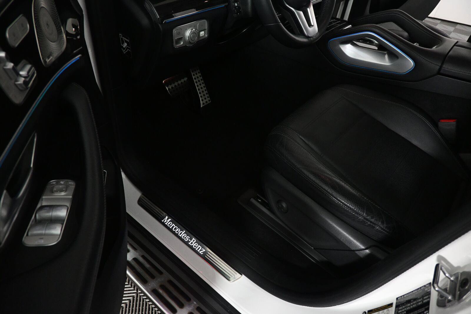 Certified 2022 Mercedes-Benz GLS 450 4MATIC image 7