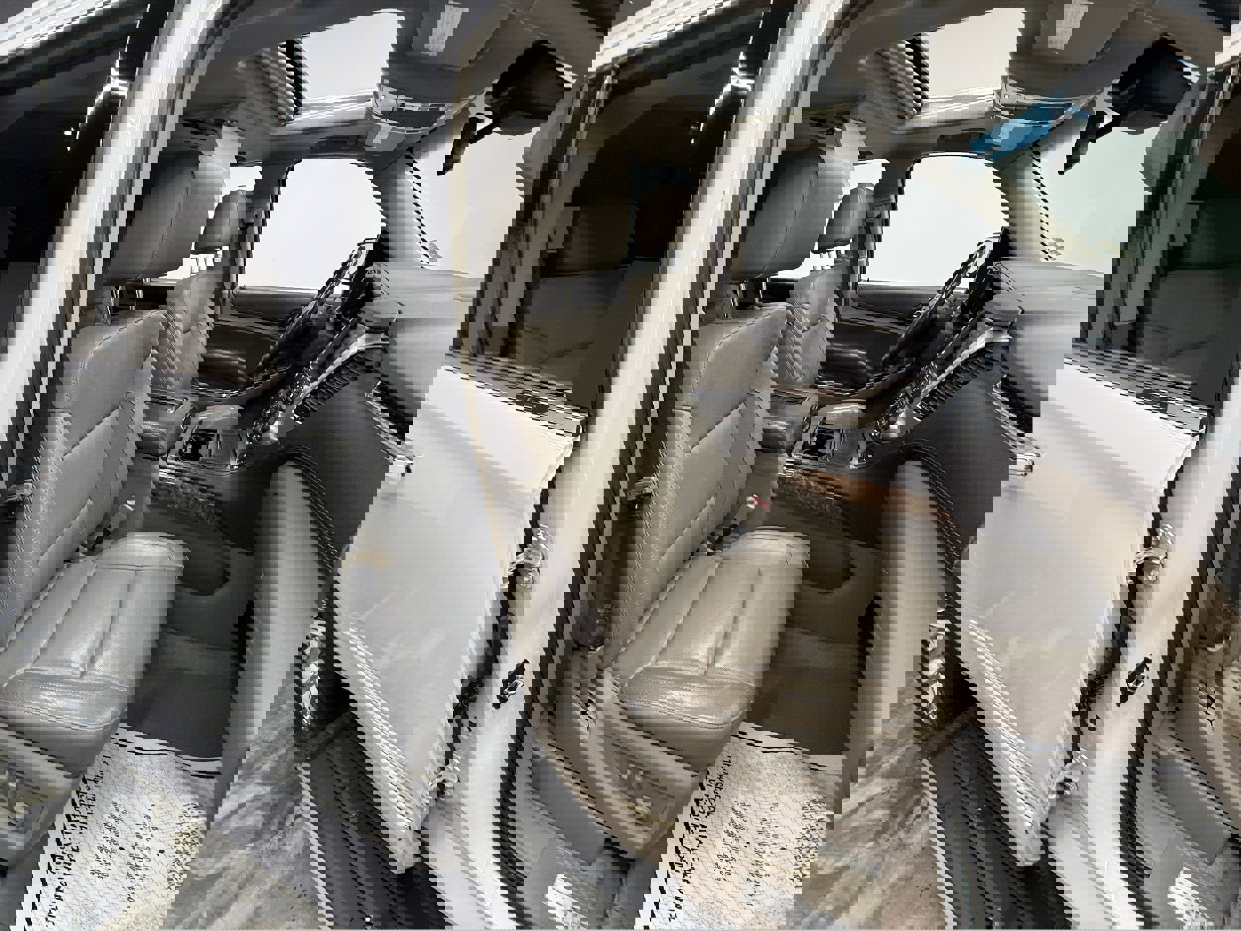 Used 2017 Chevrolet Suburban Premier image 26