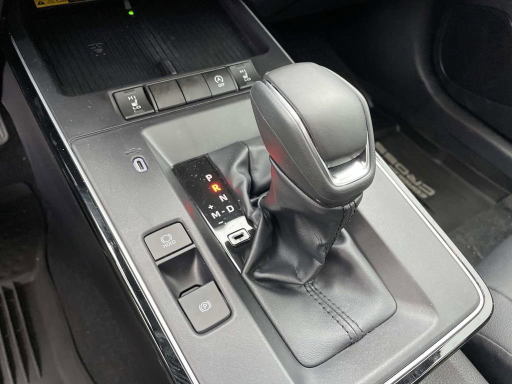 Used 2026 Toyota Corolla Cross XLE w/ Convenience Package image 21