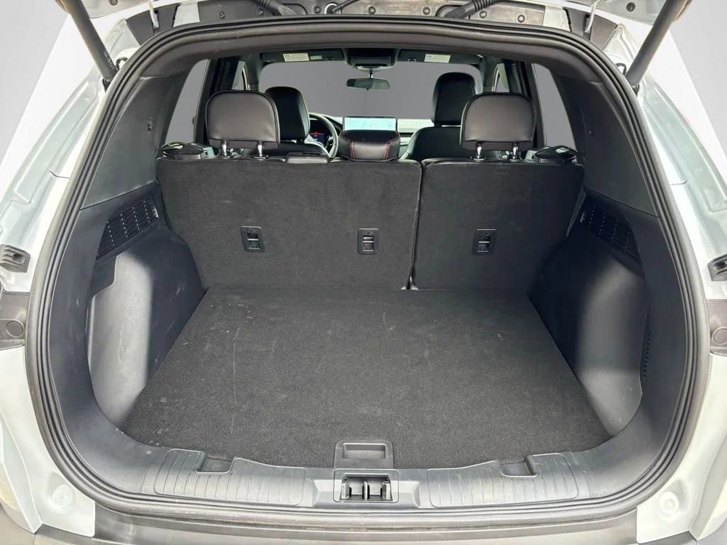 Used 2026 Ford Escape ST-Line w/ Tech Pack #1 image 31
