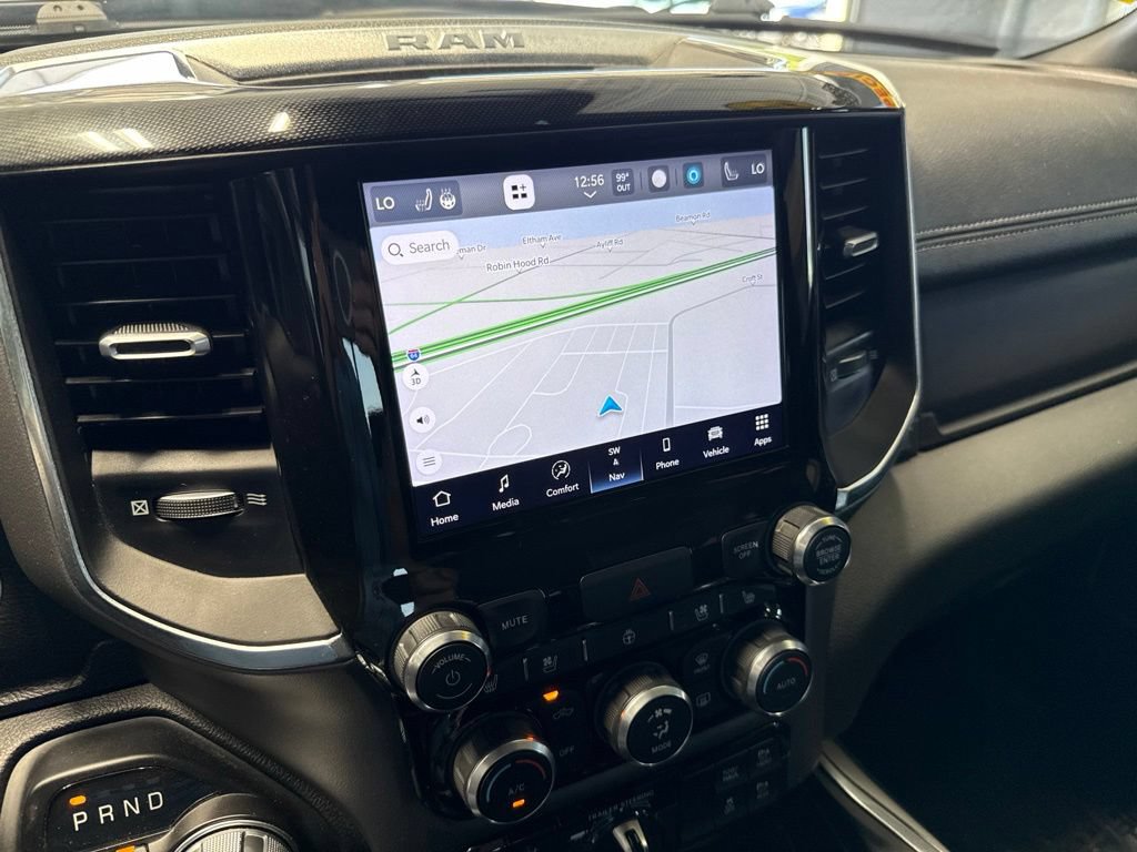 Used 2022 RAM 1500 Laramie AWD/4WD image 26