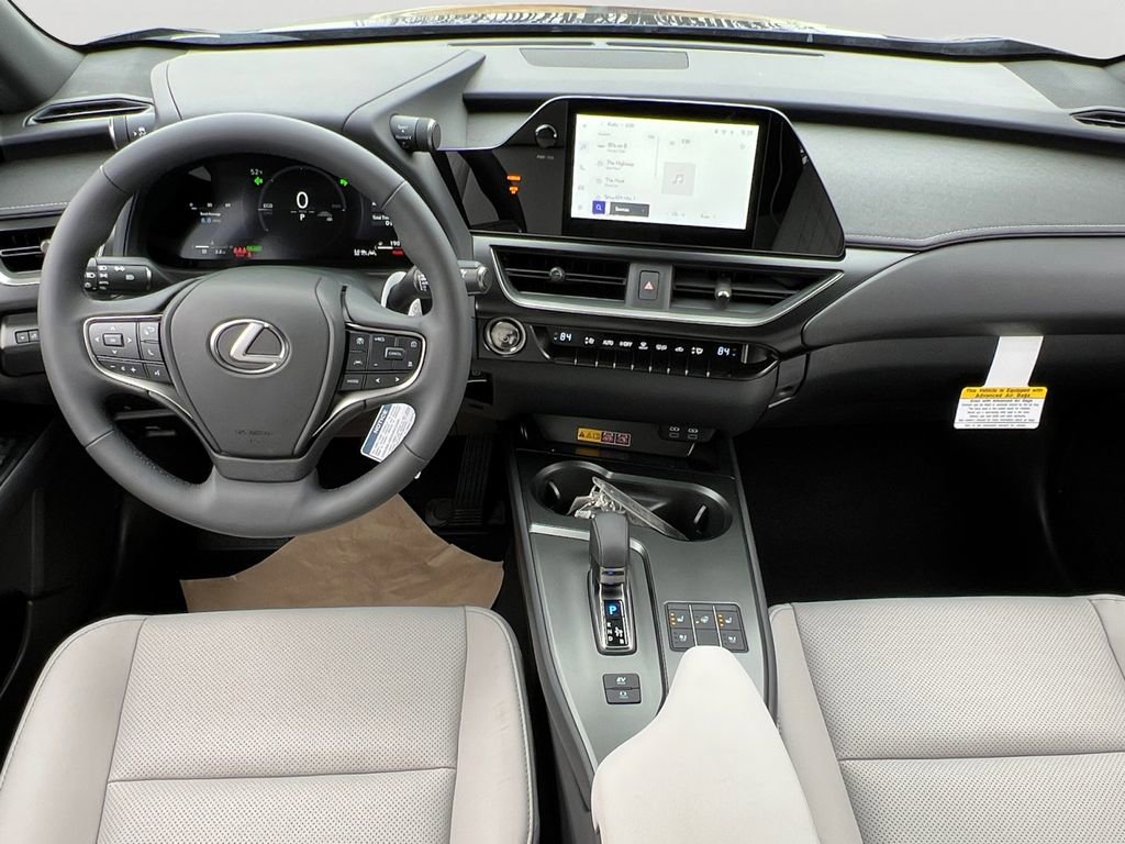 New 2025 Lexus UX 300h AWD image 9
