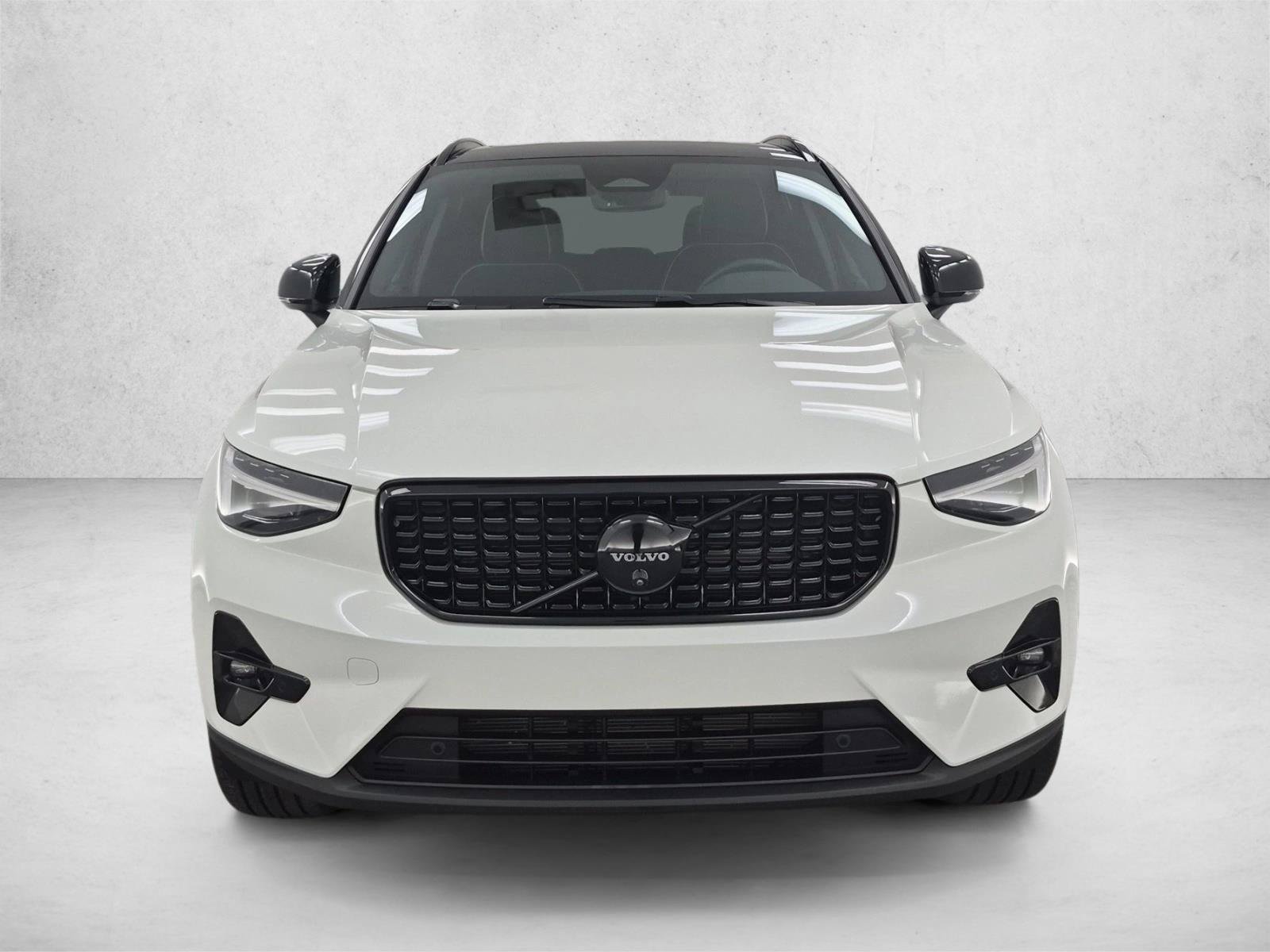 Used 2026 Volvo XC40 B5 Ultra AWD/4WD image 6