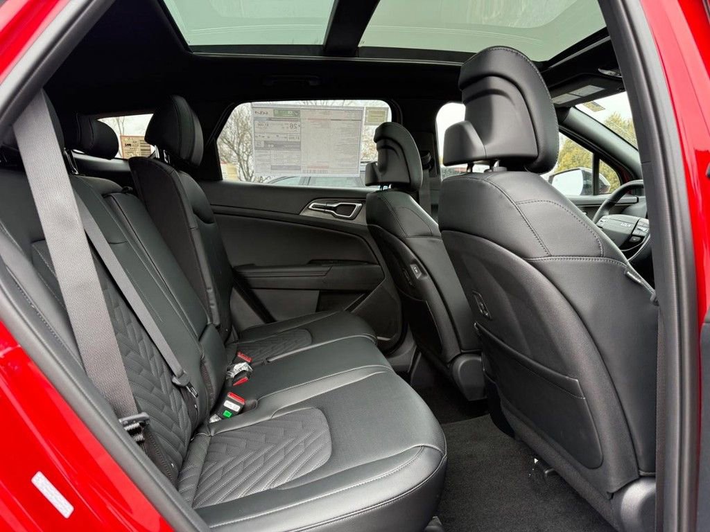 New 2026 Kia Sportage X-Line w/ X-Line Premium Package image 5