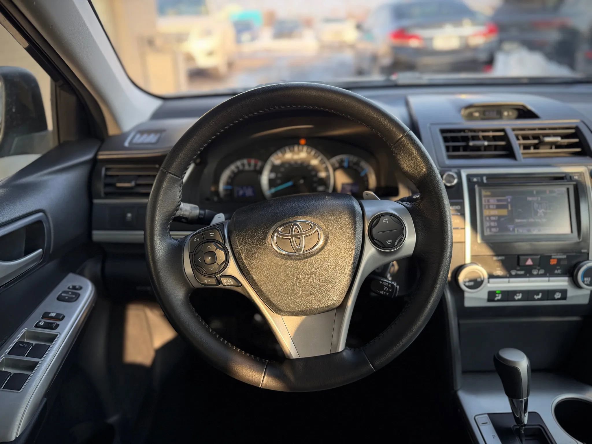 Used 2013 Toyota Camry SE image 10