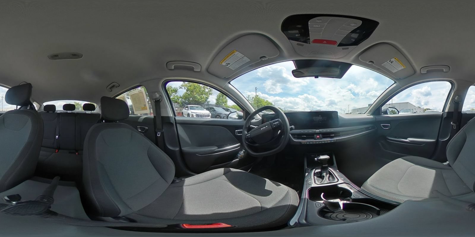 Used 2025 Kia K4 FWD image 37