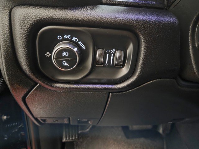 Used 2021 RAM 2500 Laramie AWD/4WD image 39