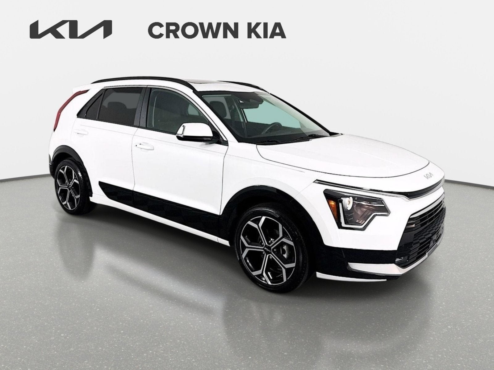 Certified 2023 Kia Niro EX Touring FWD image 3