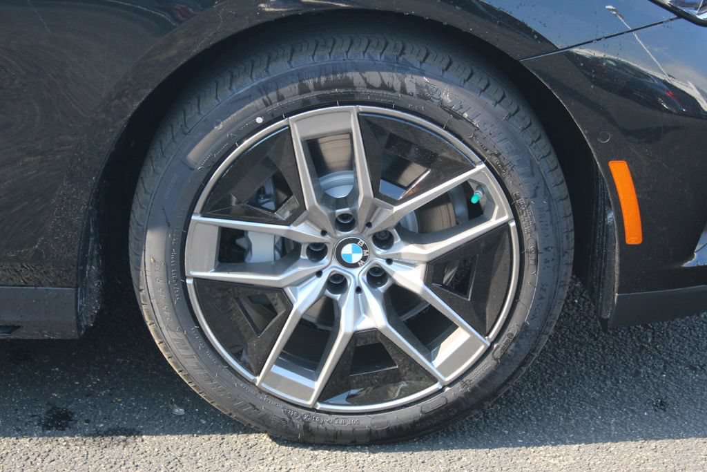 New 2027 BMW 530i xDrive w/ Premium Package AWD/4WD image 12