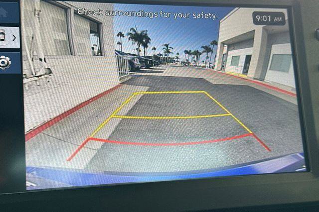 Used 2025 Hyundai Elantra Sport image 19