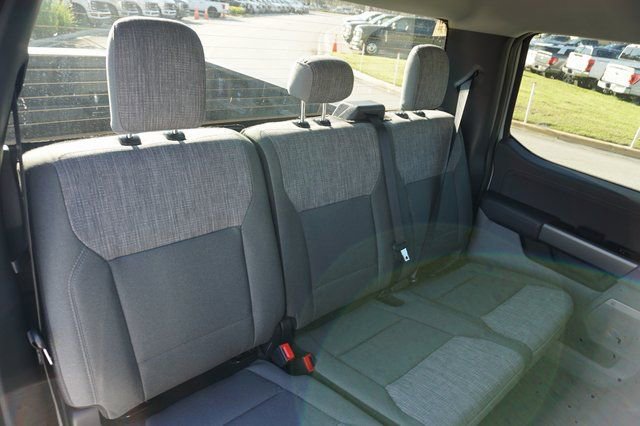 New 2026 Ford F350 XLT w/ XLT Premium Package AWD/4WD image 28