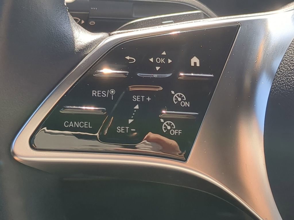 Used 2025 Mercedes-Benz CLA 250 4MATIC image 12