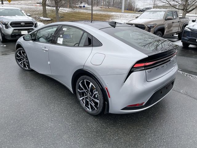 New 2026 Toyota Prius Plug-In Hybrid image 4