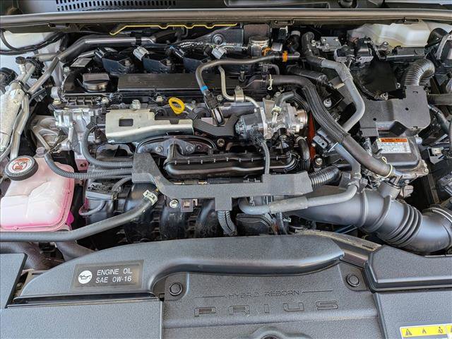Used 2024 Toyota Prius Prime FWD image 21