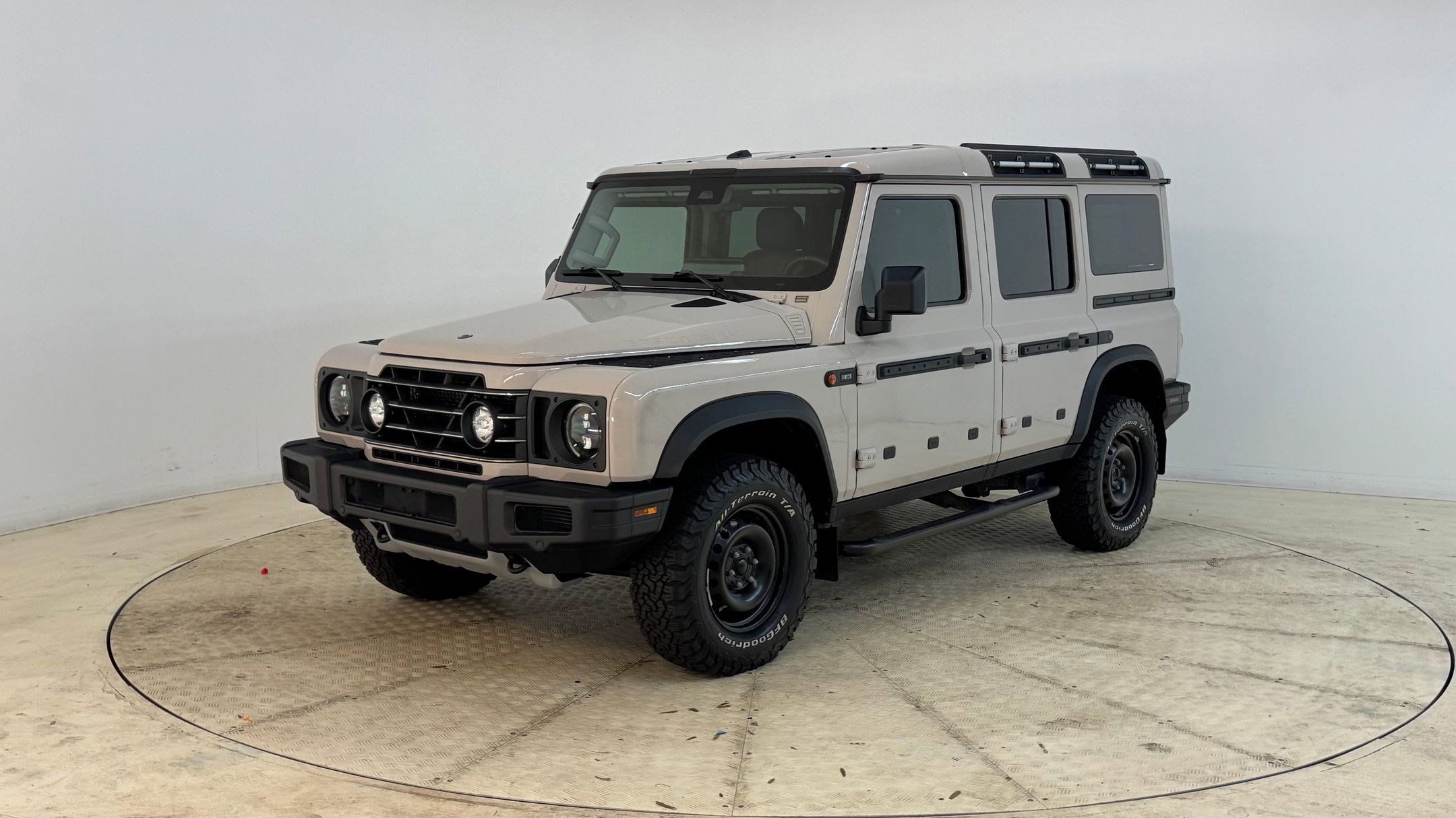 Used 2024 INEOS Grenadier Fieldmaster Edition image 1