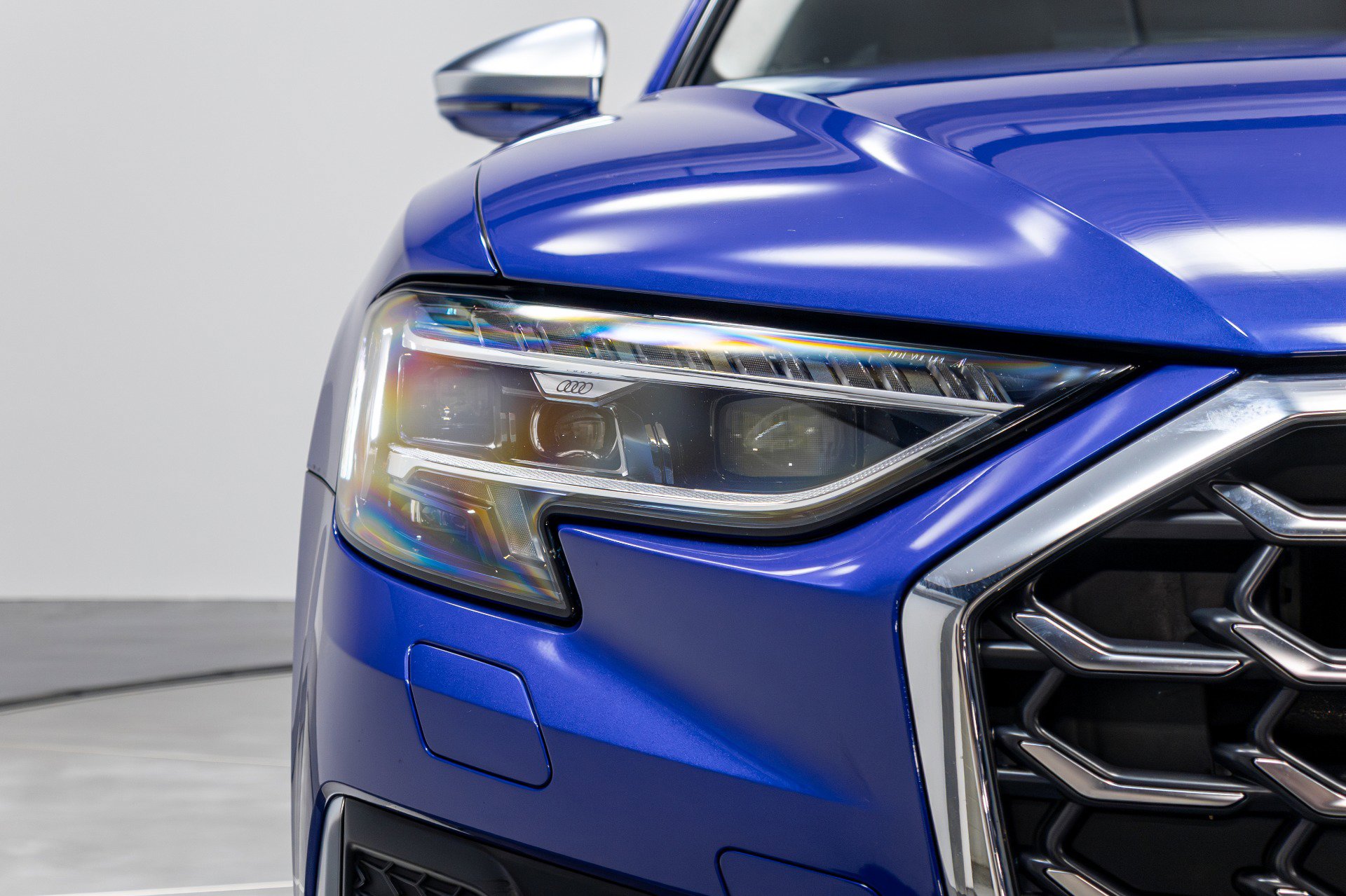 Used 2023 Audi S8 image 48