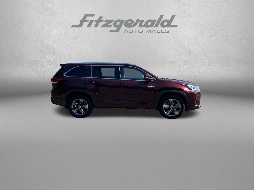 Used 2019 Toyota Highlander Limited Platinum AWD/4WD image 9