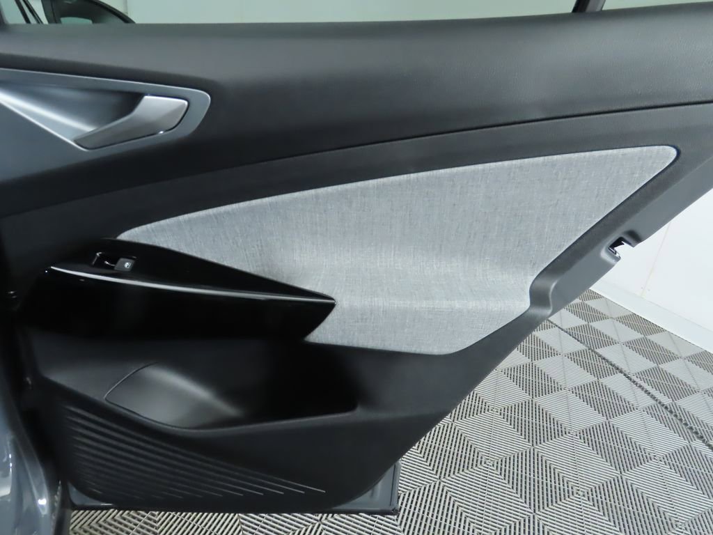New 2026 Volkswagen ID.4 Pro image 28