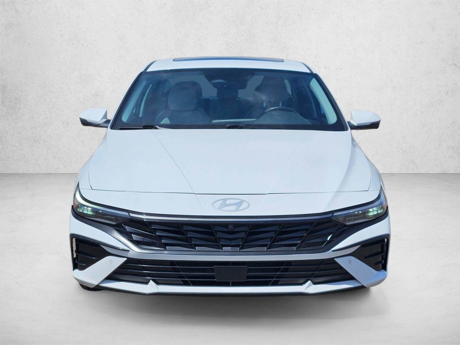 Used 2024 Hyundai Elantra Limited FWD video 2