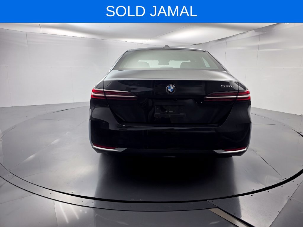 Certified 2024 BMW 530i w/ Premium Package RWD image 5