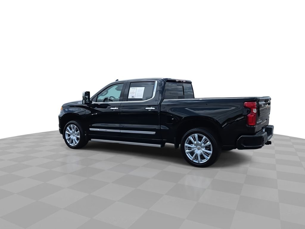 Certified 2025 Chevrolet Silverado 1500 High Country w/ High Country Premium Package AWD/4WD image 6