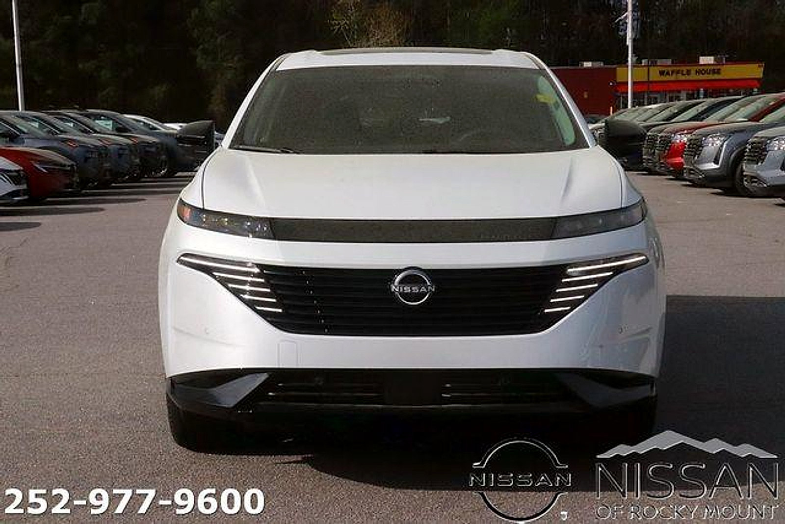 New 2026 Nissan Murano Platinum w/ Cargo Package AWD/4WD image 2