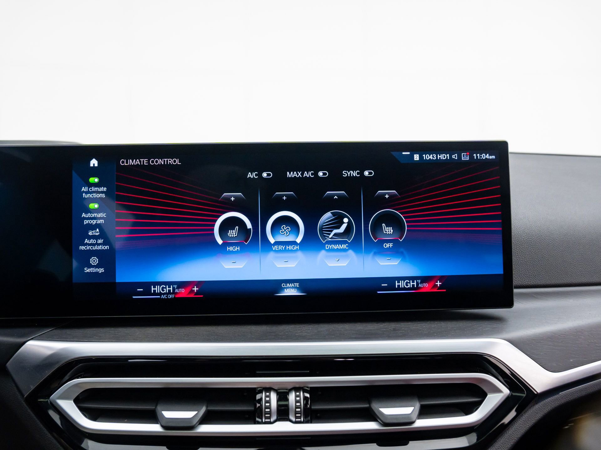 Certified 2024 BMW 330i xDrive Sedan w/ M Sport Package image 29