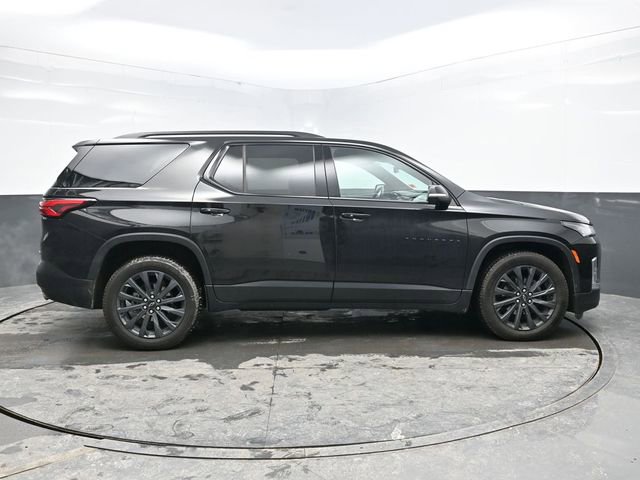 Used 2023 Chevrolet Traverse RS image 8