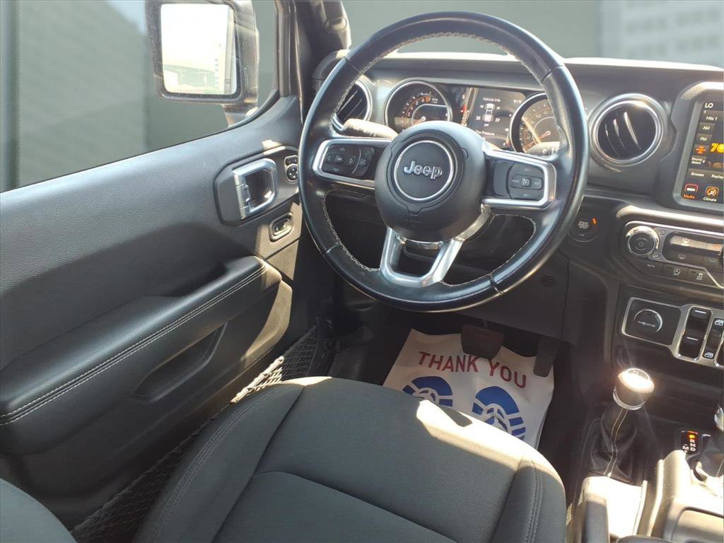 Used 2022 Jeep Gladiator Overland AWD/4WD image 19