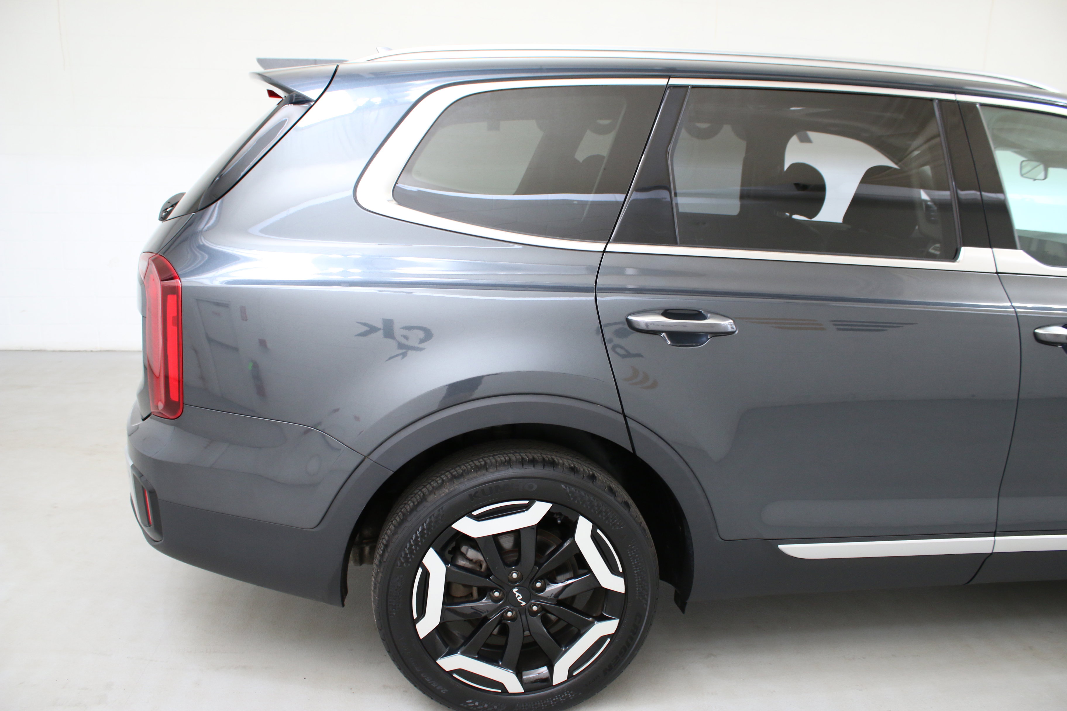Used 2024 Kia Telluride S w/ S Sunroof Package image 10
