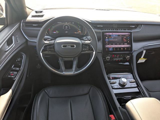 Used 2024 Jeep Grand Cherokee Overland w/ Trailer Tow Package image 29