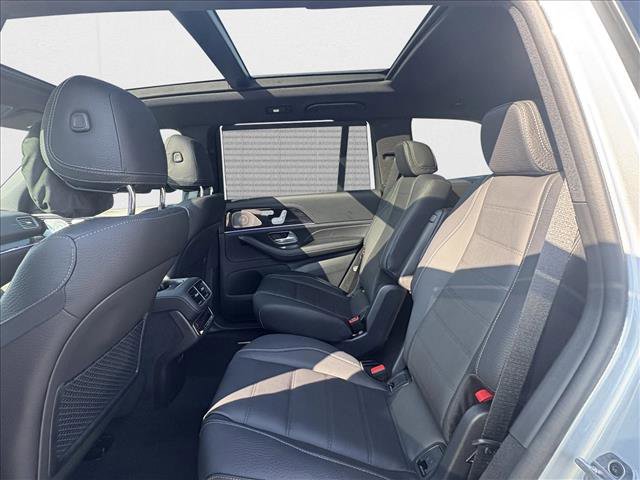 New 2026 Mercedes-Benz GLS 580 4MATIC image 20