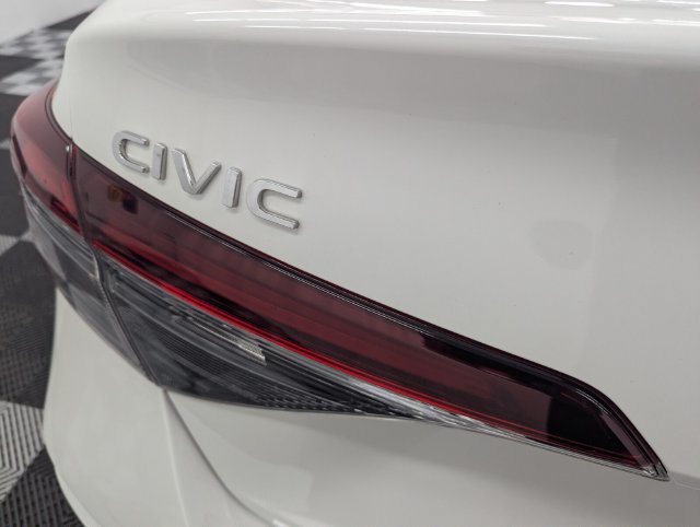 Certified 2025 Honda Civic Sport image 9