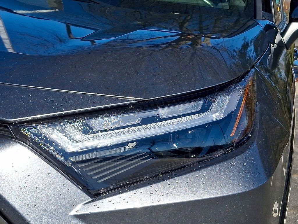 Used 2023 Toyota RAV4 XSE w/ Weather Package image 9