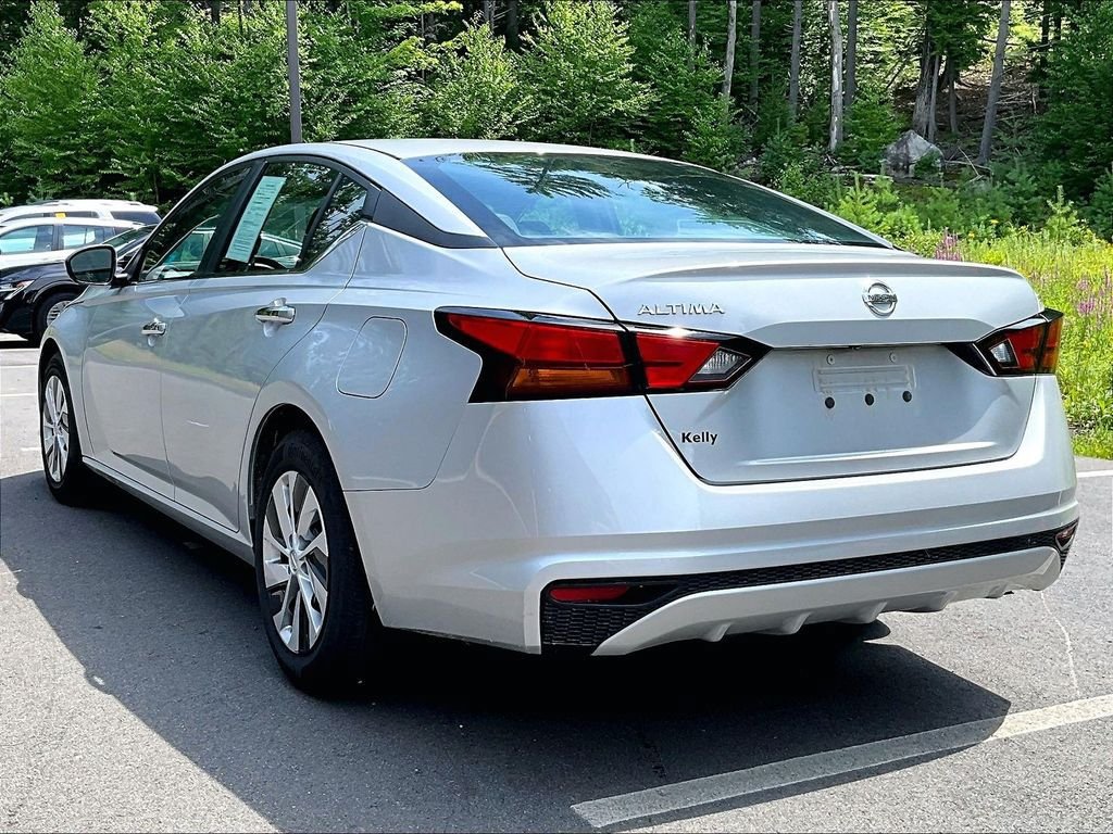 Used 2022 Nissan Altima 2.5 S FWD image 6