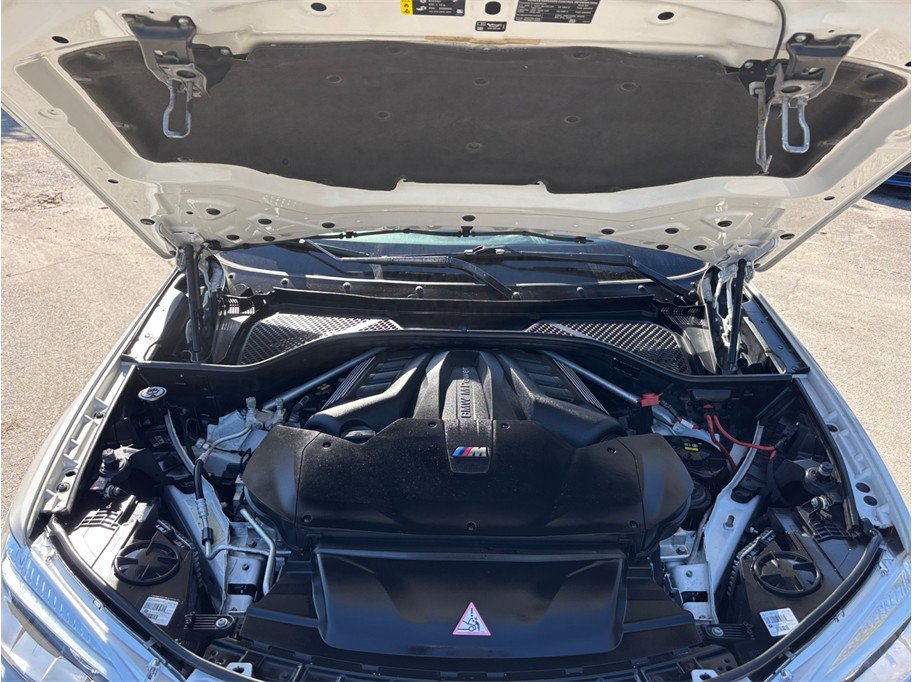 Used 2018 BMW X6 M AWD/4WD image 55