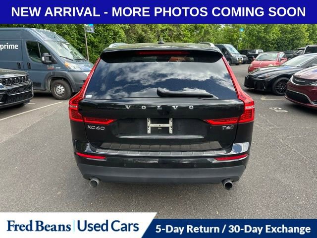 Used 2019 Volvo XC60 T6 Momentum w/ Multimedia Package AWD/4WD image 4